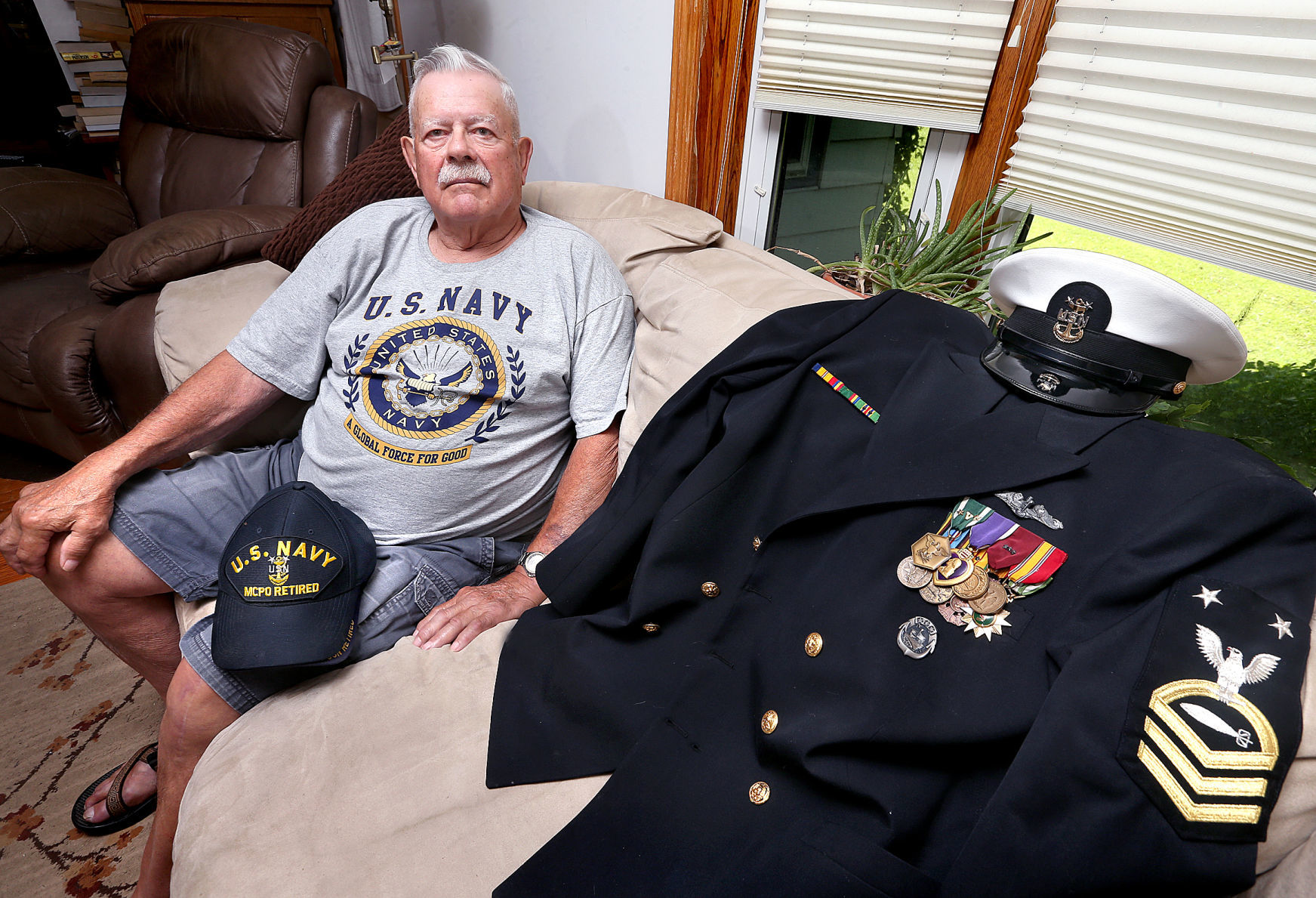 After Vietnam, patrol boat veteran from De Soto now enjoys life along the river